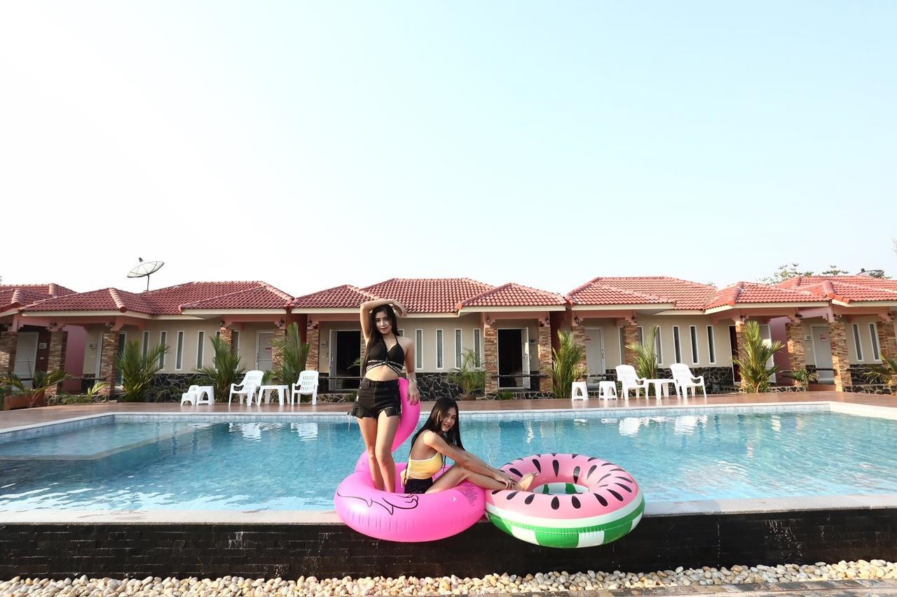 Diane Hotel Phetchaburi Exterior foto